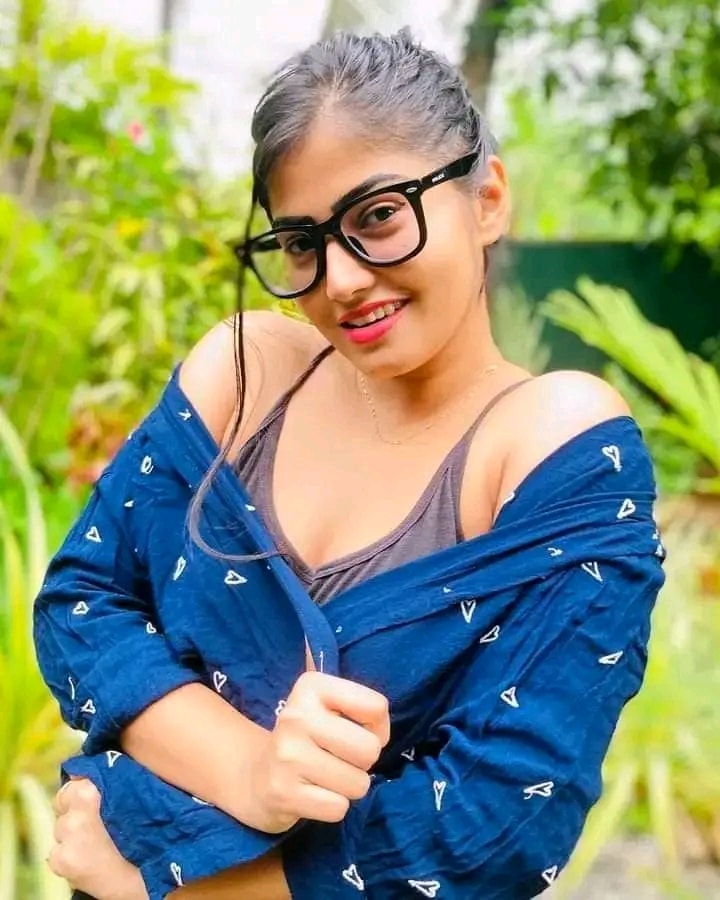 දෝණි අක්කා